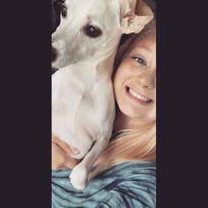 Meet your Posher, Victoria